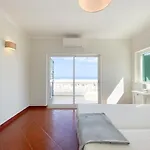 Daire Spacious Penthouse Sea View Near #1925 Lagos