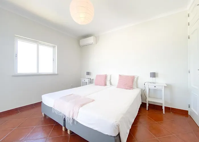 Spacious Penthouse Sea View Near #1925 Lagos