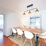 アパート Spacious Penthouse Sea View Near #1925 *