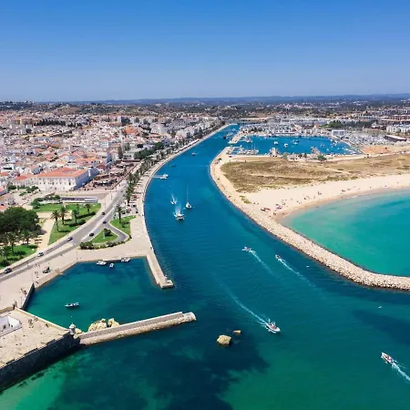 Spacious Penthouse Sea View Near #1925