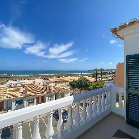 Spacious Penthouse Sea View Near #1925 *